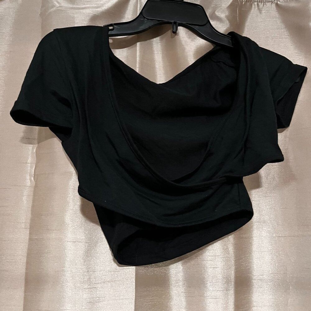 Black Twist Top